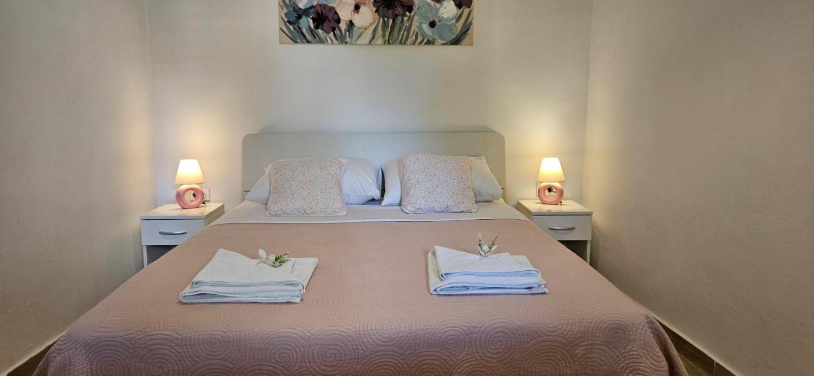 Apartments Afrodita ดูบรอฟนิก ภายนอก รูปภาพ