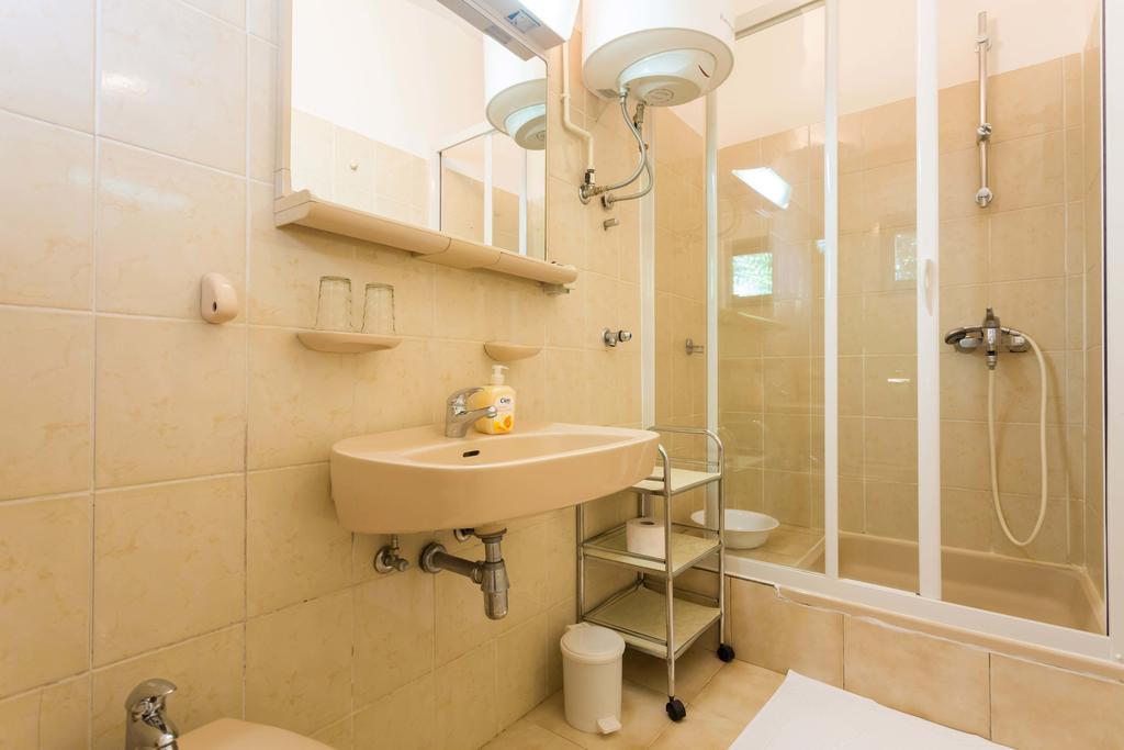 Apartments Afrodita ดูบรอฟนิก ภายนอก รูปภาพ