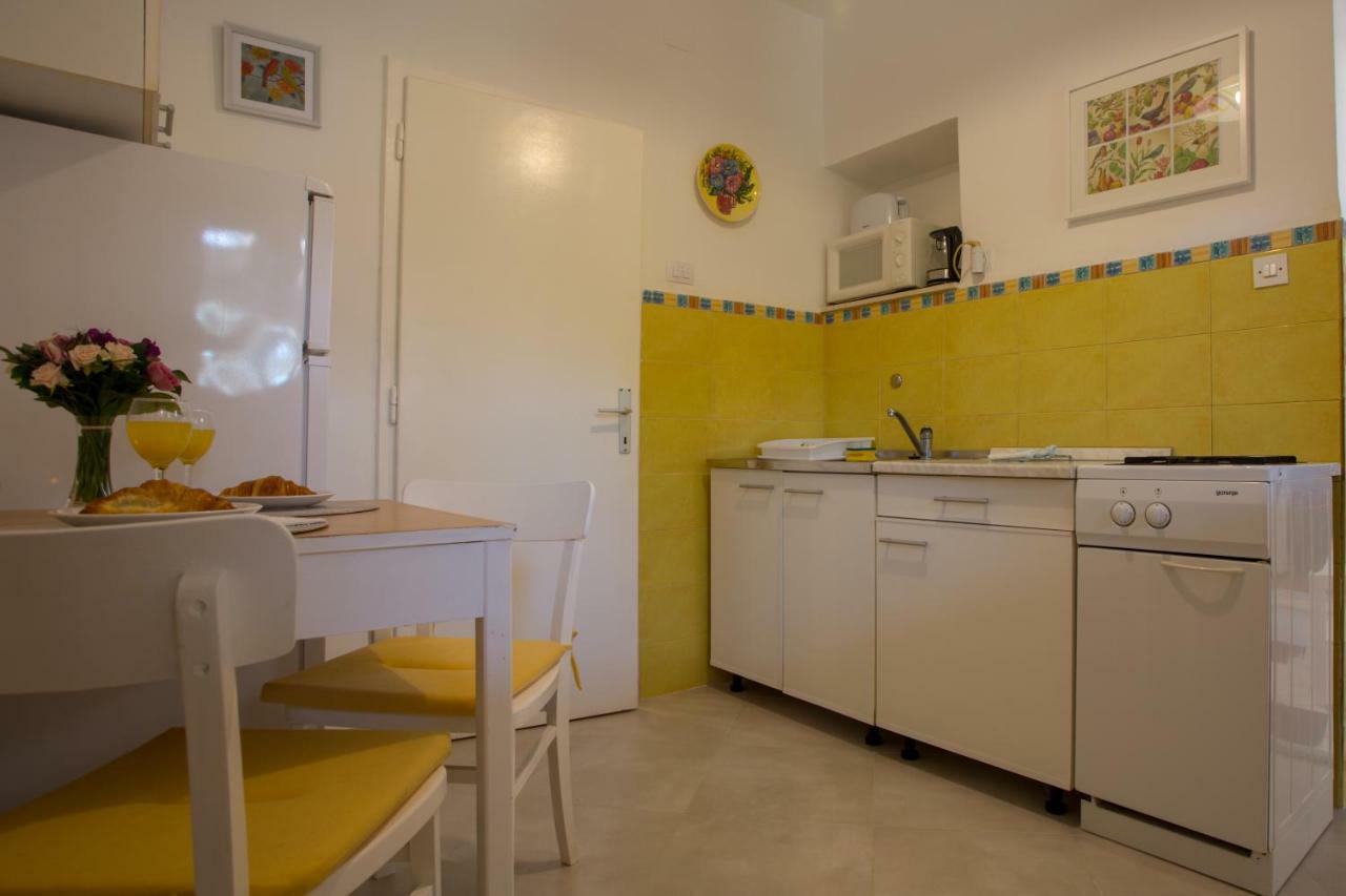 Apartments Afrodita ดูบรอฟนิก ห้อง รูปภาพ